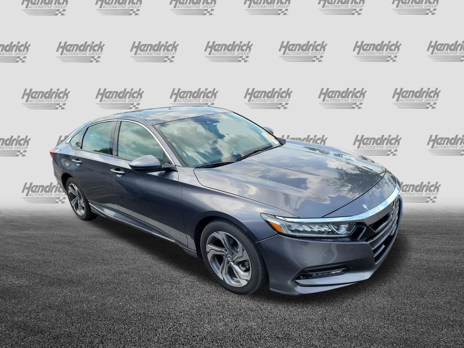 2020 Honda Accord EX-L 1.5T photo 2