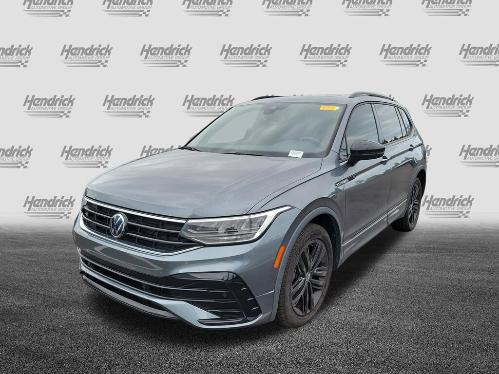 Used 2022 Volkswagen Tiguan 2.0T SE R-Line Black SUV