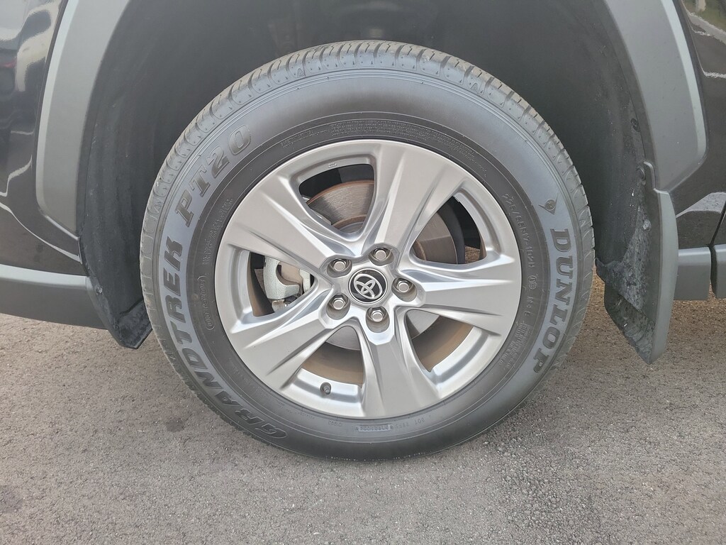 Used 2024 Toyota RAV4 XLE Sport Utility