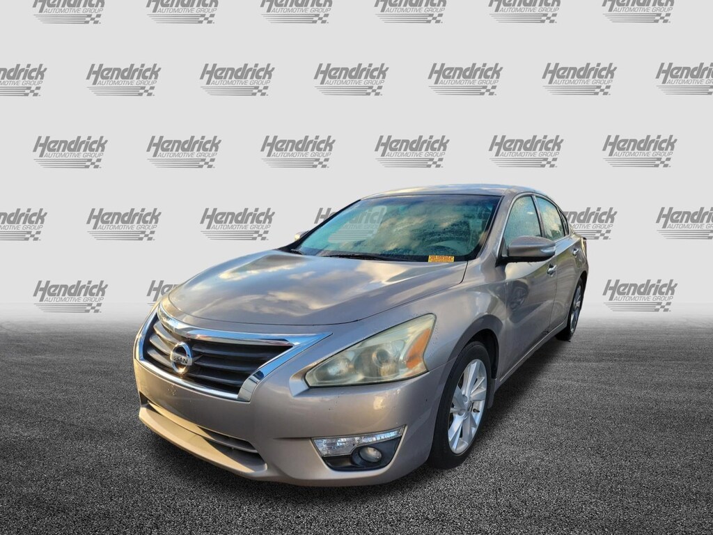 Used 2015 Nissan Altima 2.5 SV Sedan