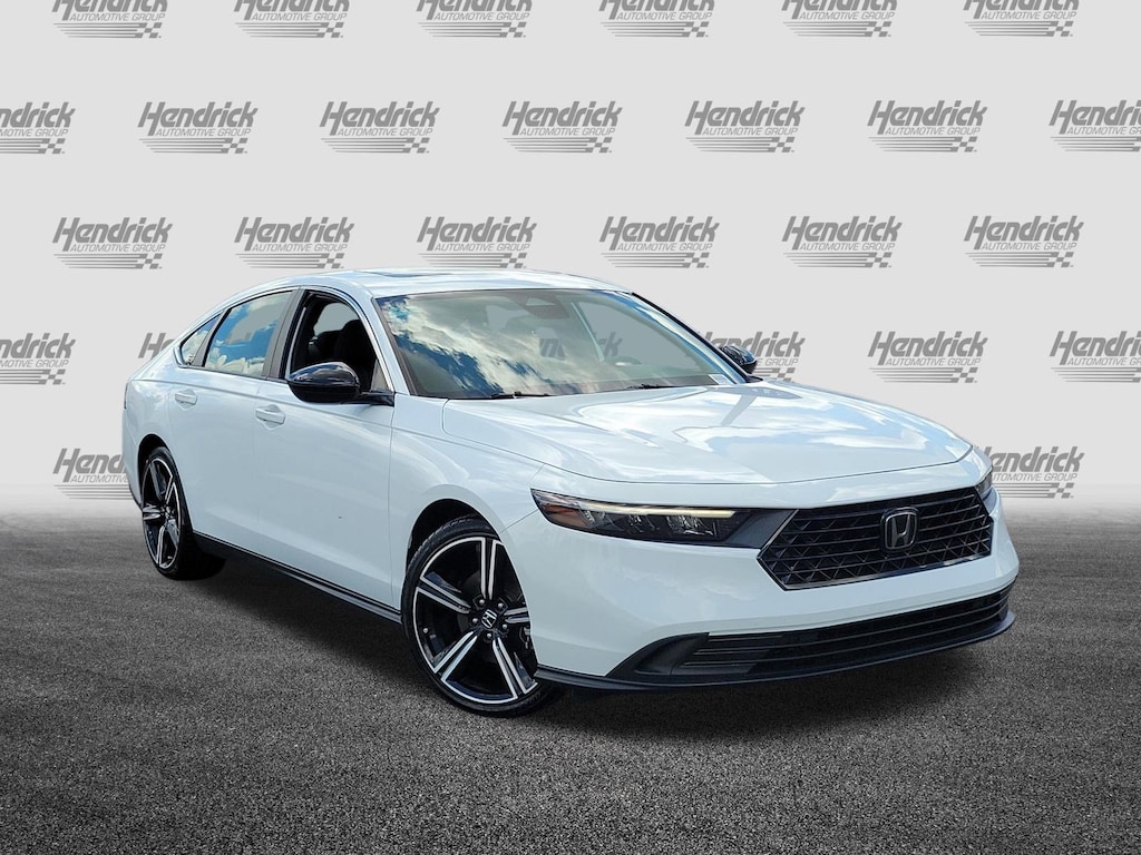 Used 2023 Honda Accord Hybrid Sport w/BSI Sedan