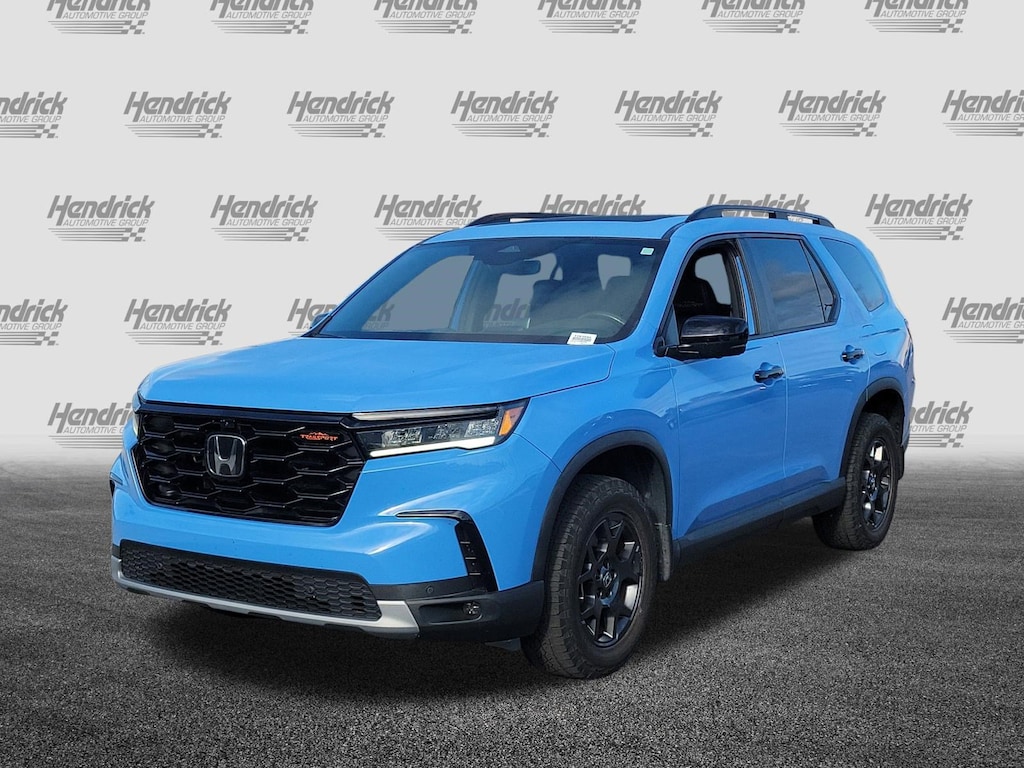 Used 2024 Honda Pilot TrailSport SUV