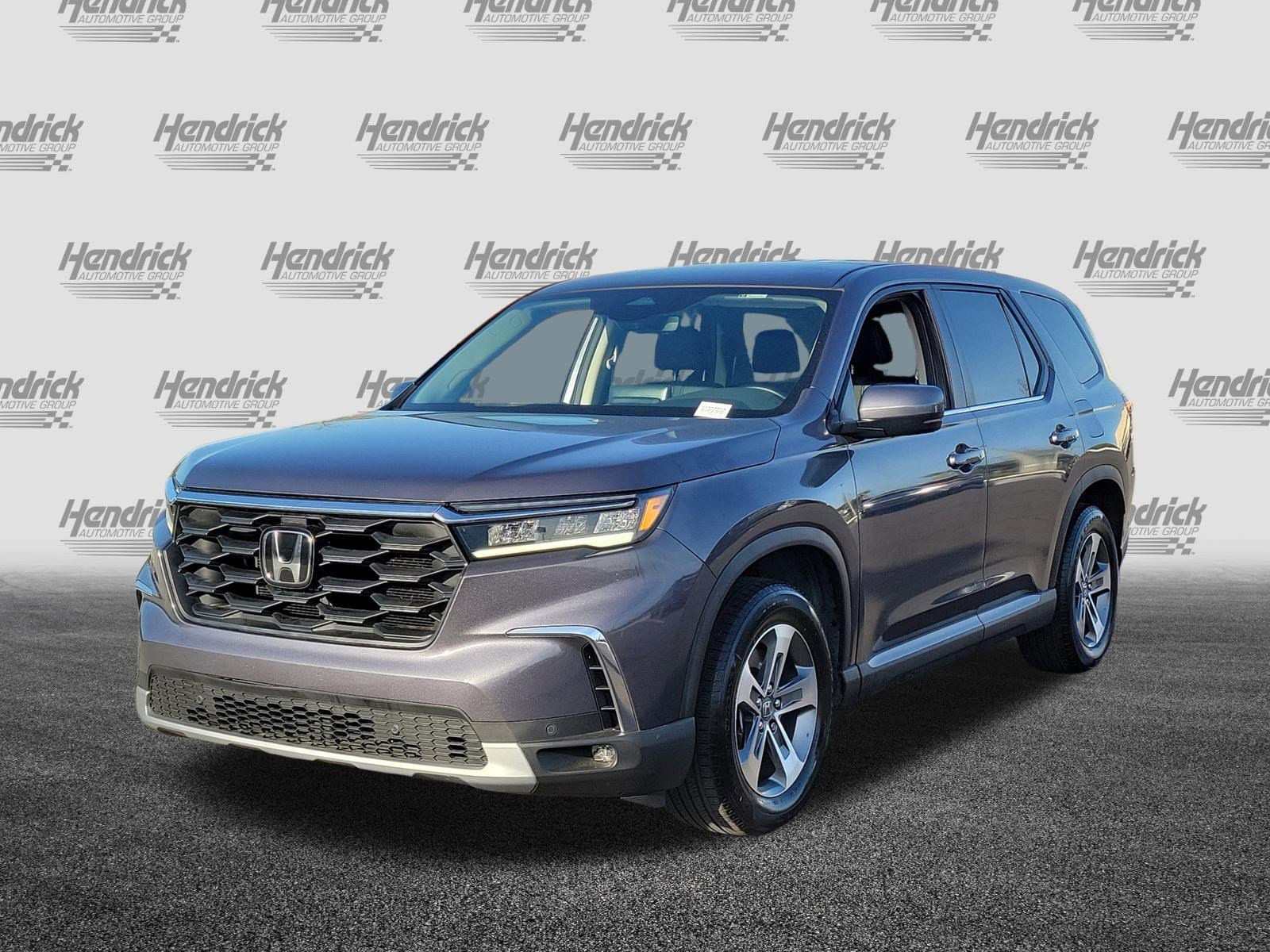 2024 Honda Pilot EX-L photo 2