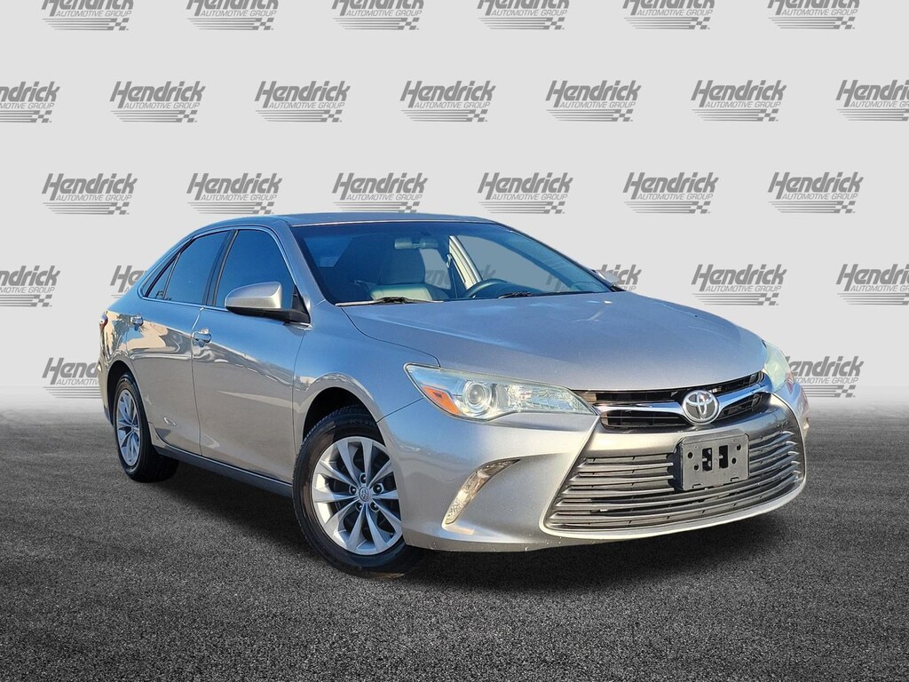 Used 2016 Toyota Camry LE Sedan
