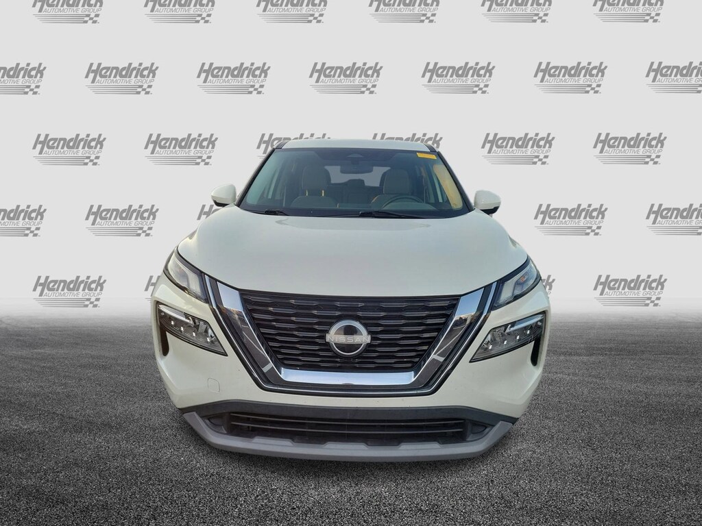 Used 2023 Nissan Rogue SV Sport Utility