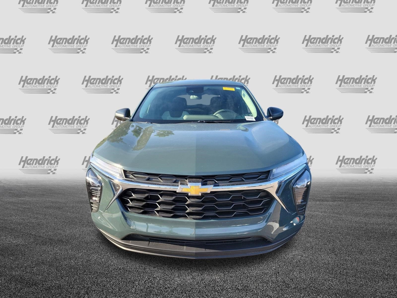 2025 Chevrolet Trax LS photo 3
