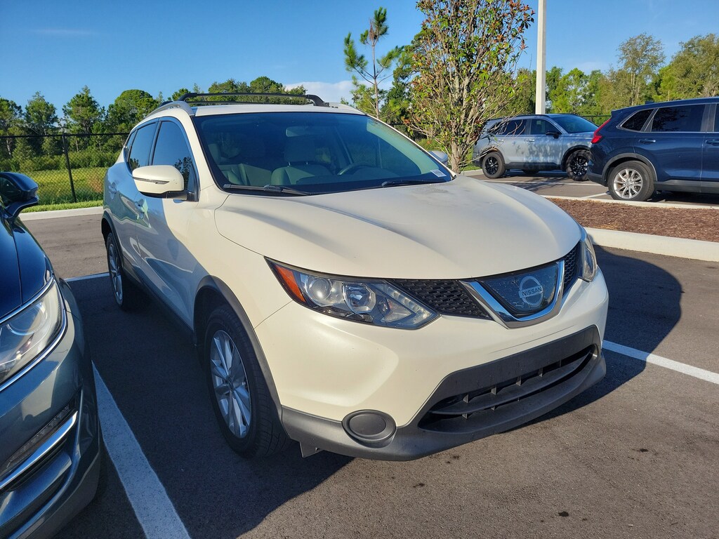 Used 2018 Nissan Rogue Sport SV SUV