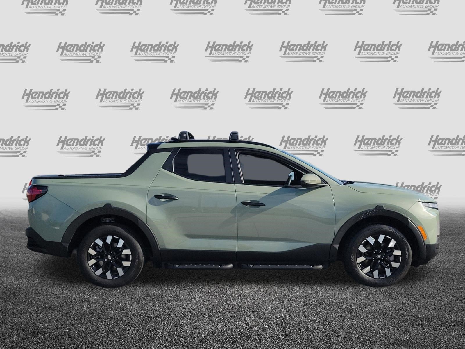 2025 Hyundai Santa Cruz SEL Activity photo 3