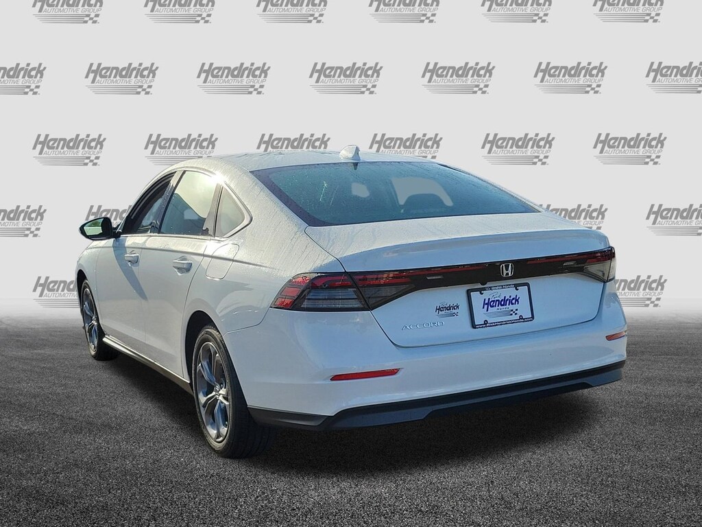 Used 2024 Honda Accord EX Sedan
