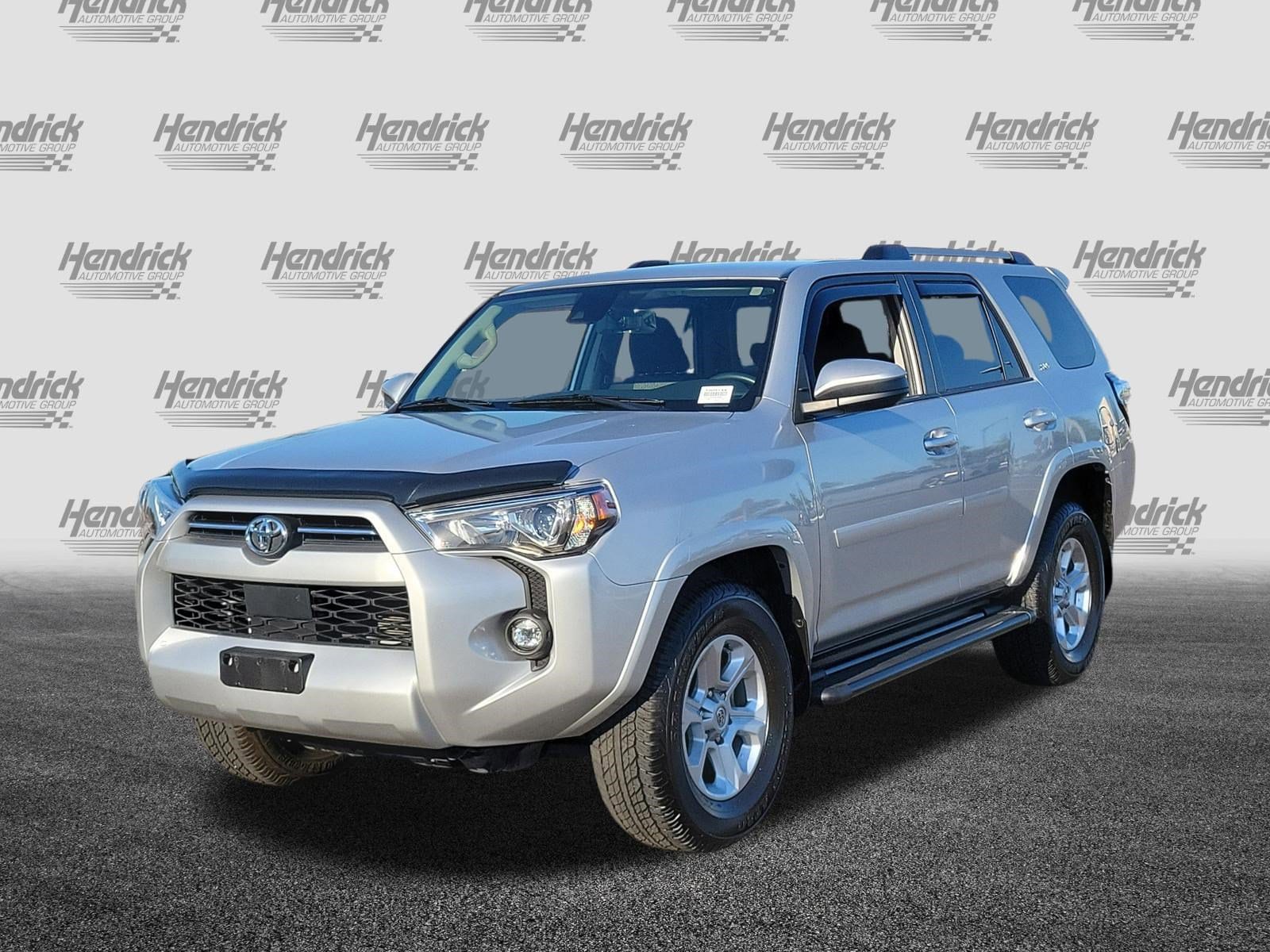 2024 Toyota 4Runner SR5 photo 2
