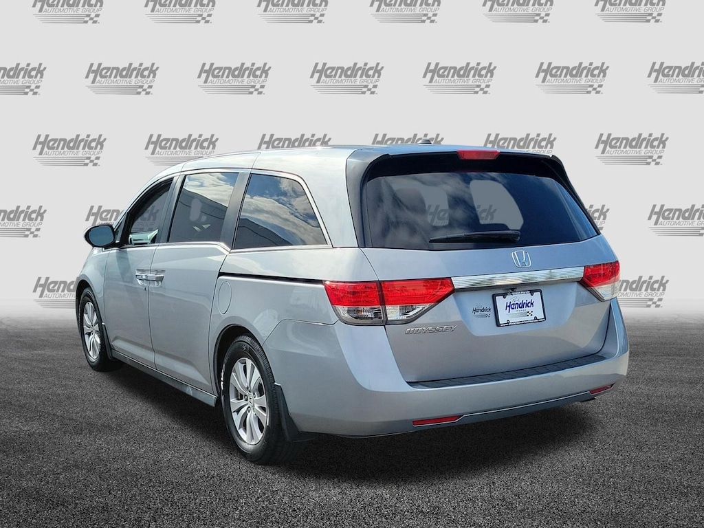 Used 2016 Honda Odyssey EX-L w/Navigation Van Passenger Van