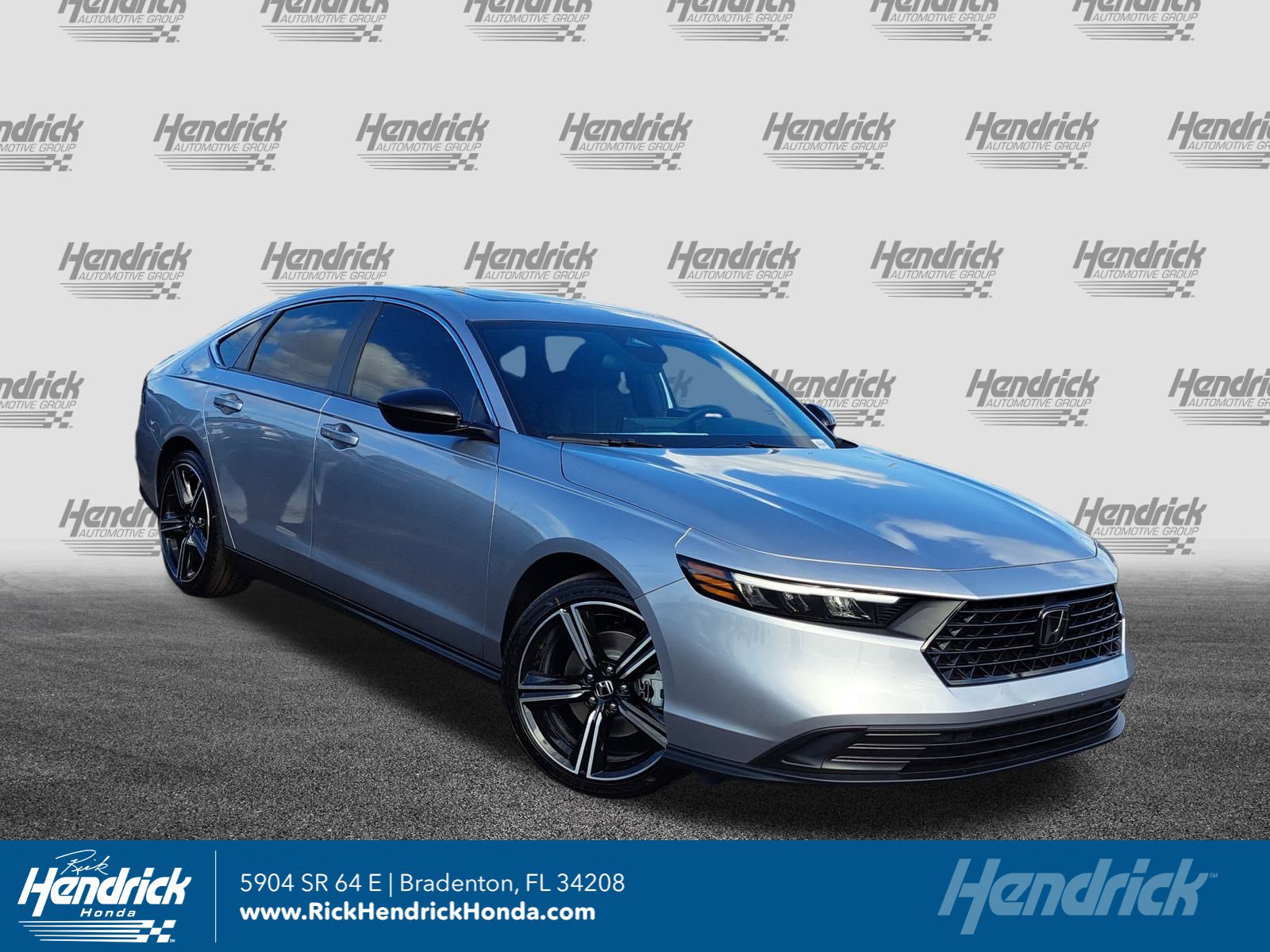 2025 Honda Accord Sport's photo