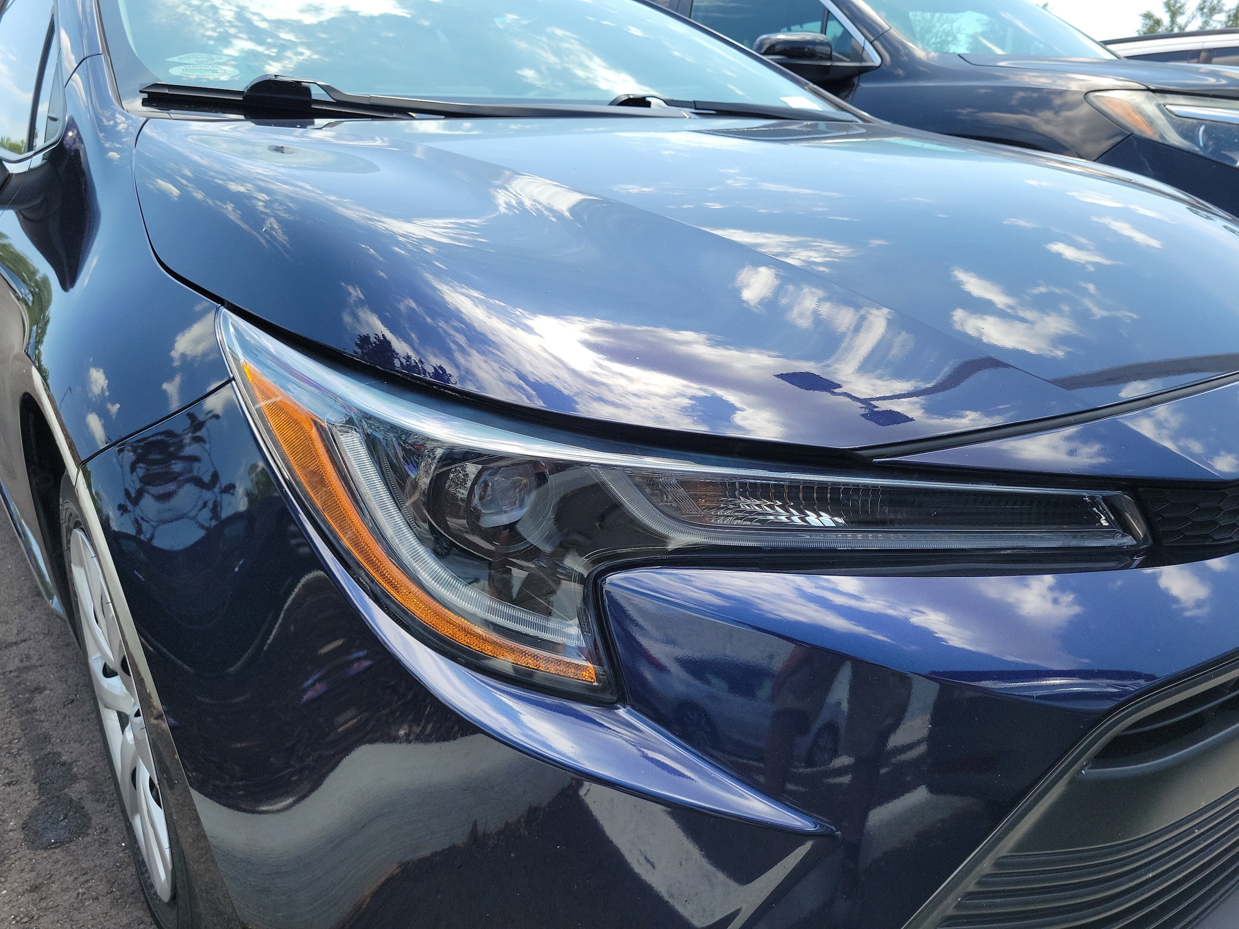 2024 Toyota Corolla LE photo 3