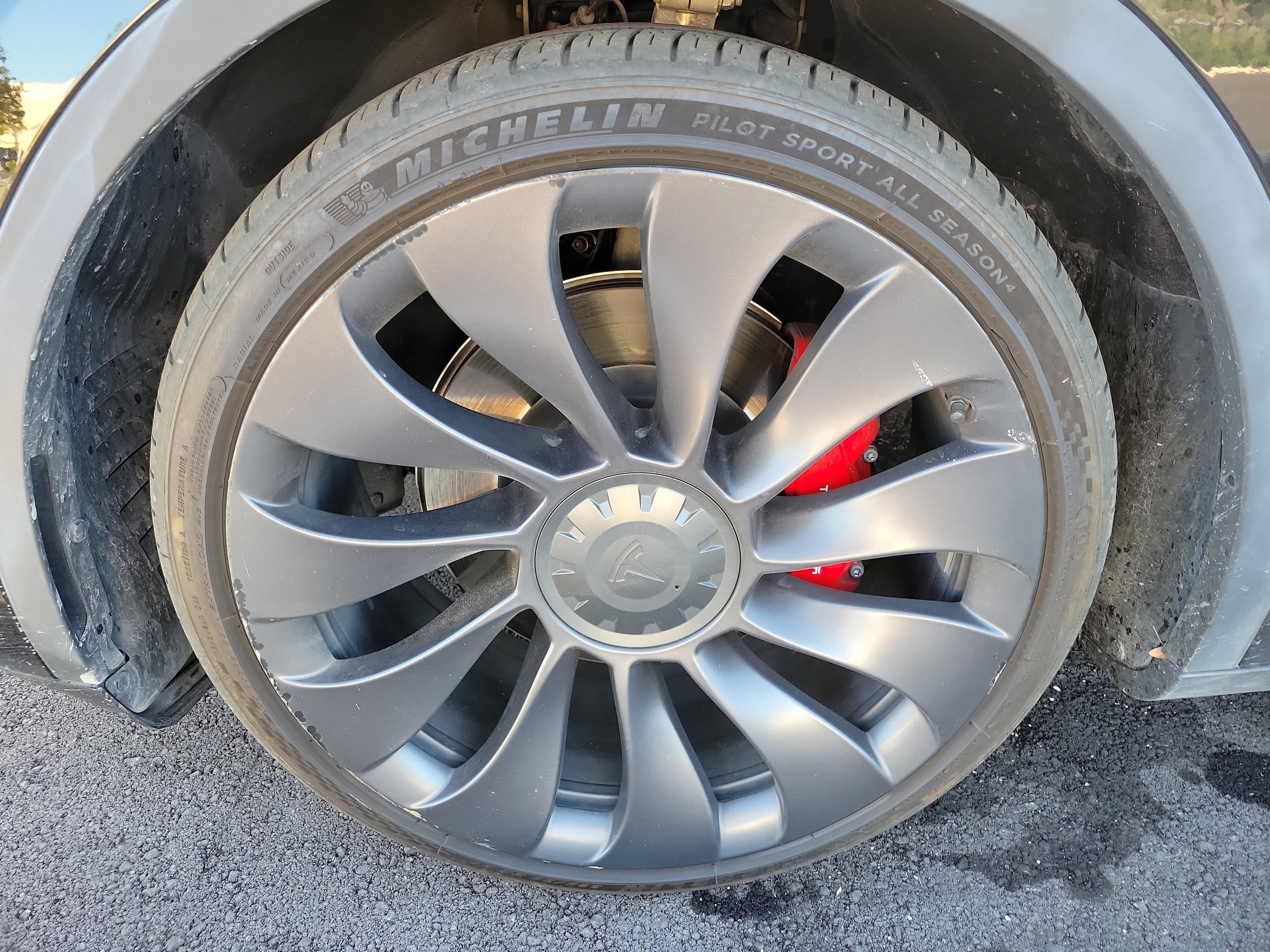 2021 Tesla Model Y Performance photo 6