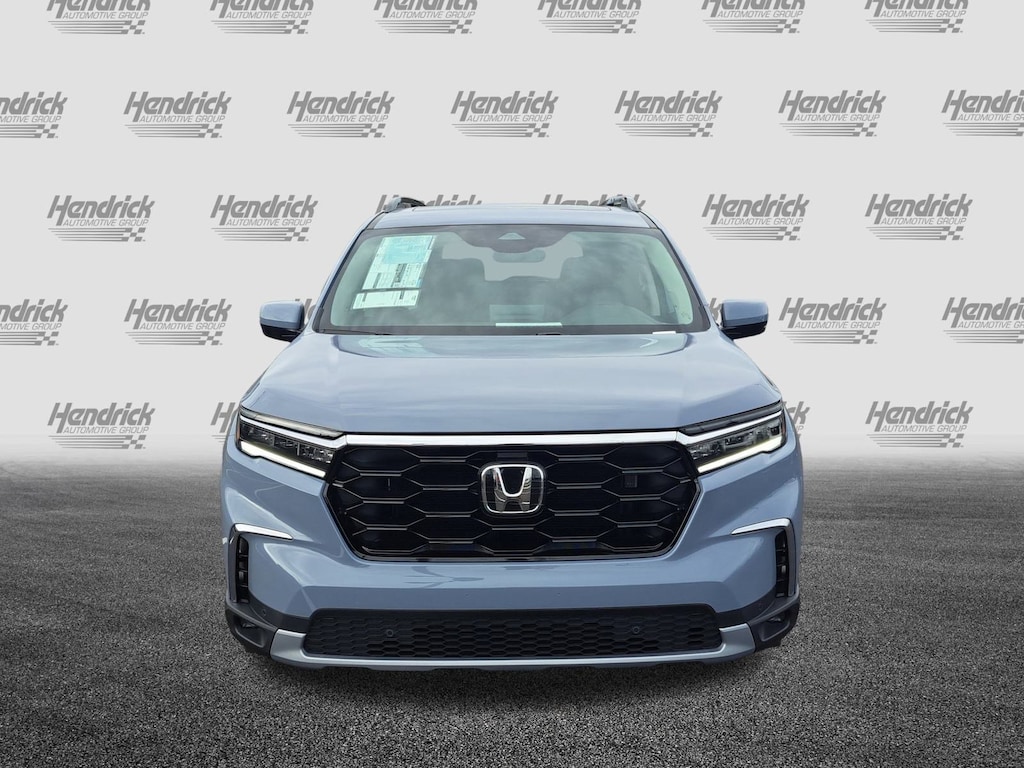 New 2025 Honda Pilot Touring Sport Utility