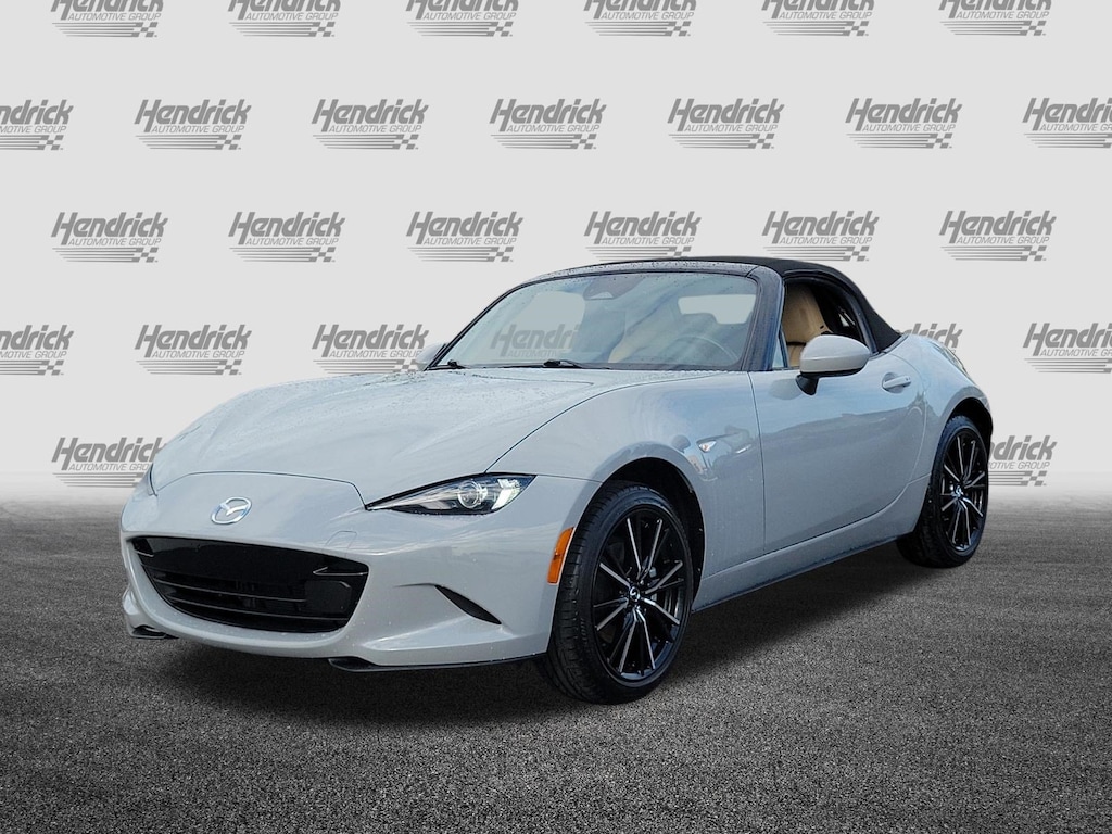 Used 2025 Mazda MX-5 Miata Grand Touring Convertible