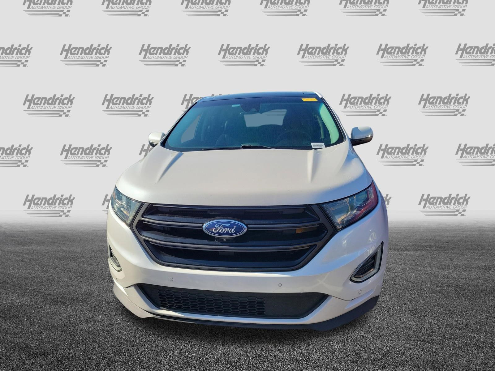 2018 Ford Edge Sport photo 3