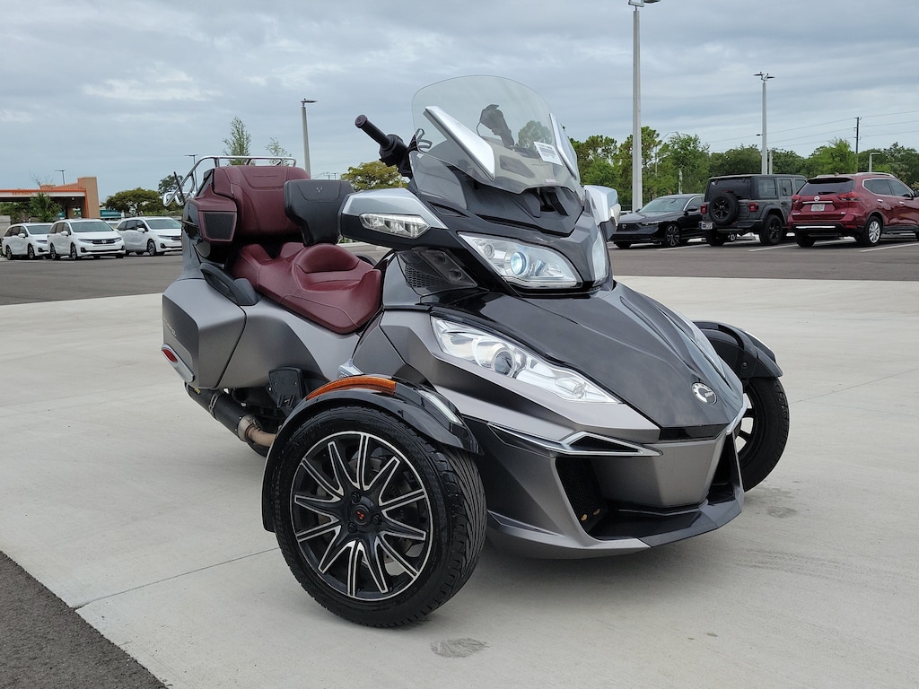 Used 2015 CNA Spyder RT