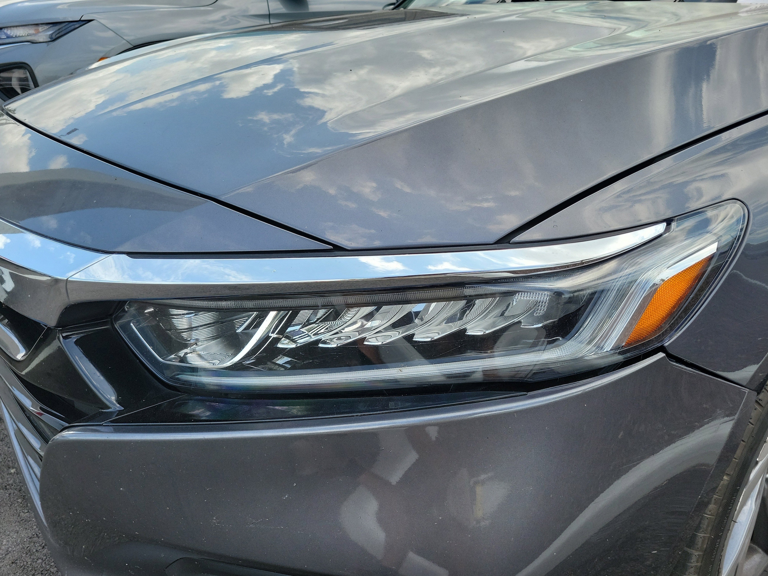 2020 Honda Accord EX-L 1.5T photo 5
