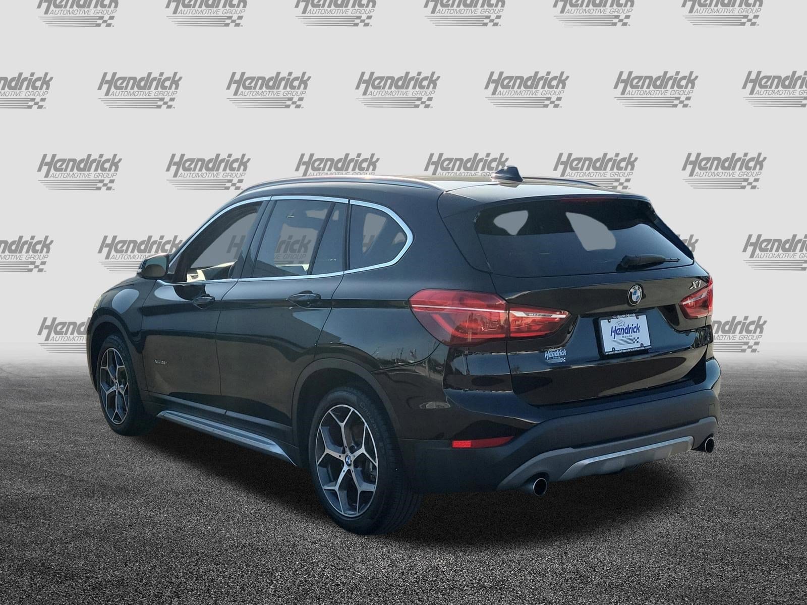 2018 BMW X1 xDrive28i photo 4