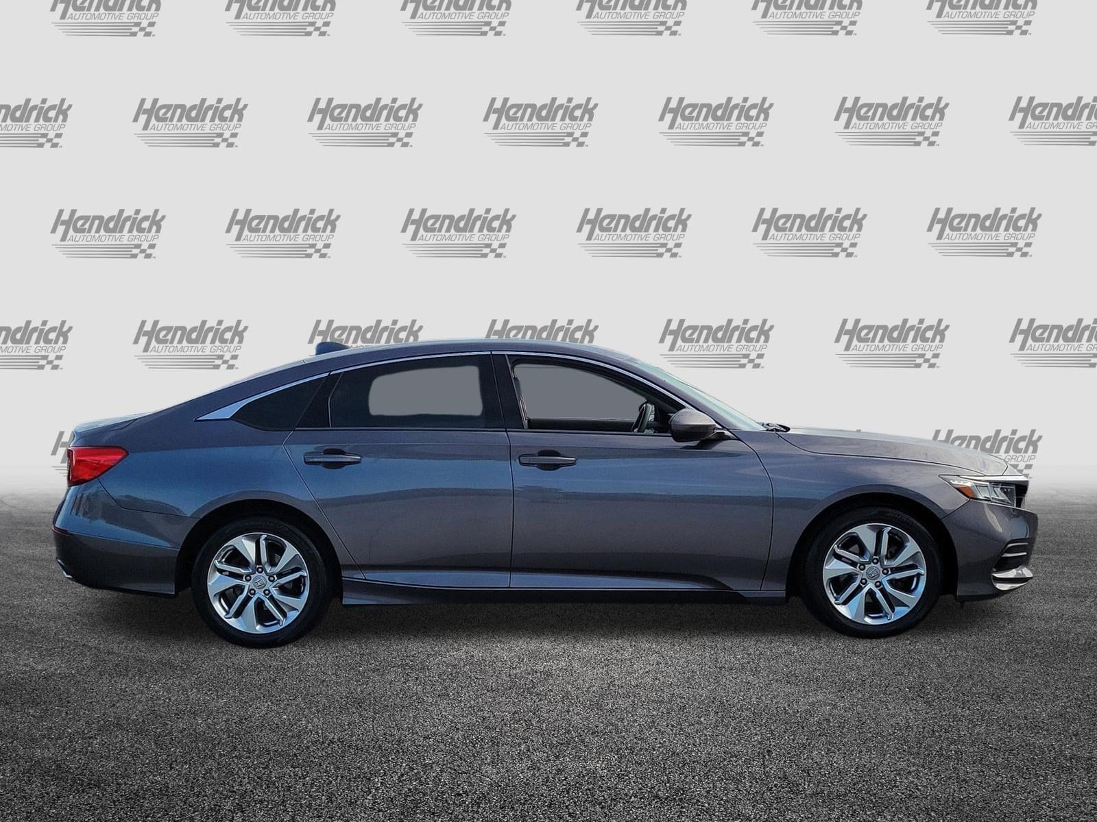 2019 Honda Accord LX photo 3