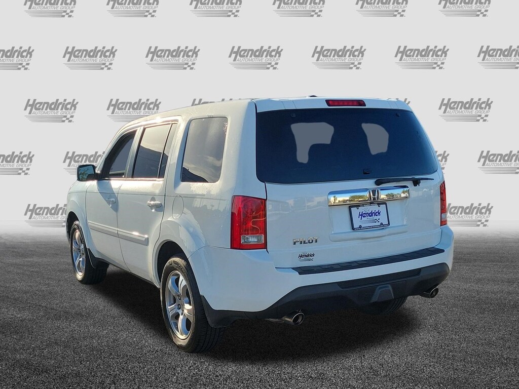 Used 2015 Honda Pilot EX-L FWD SUV