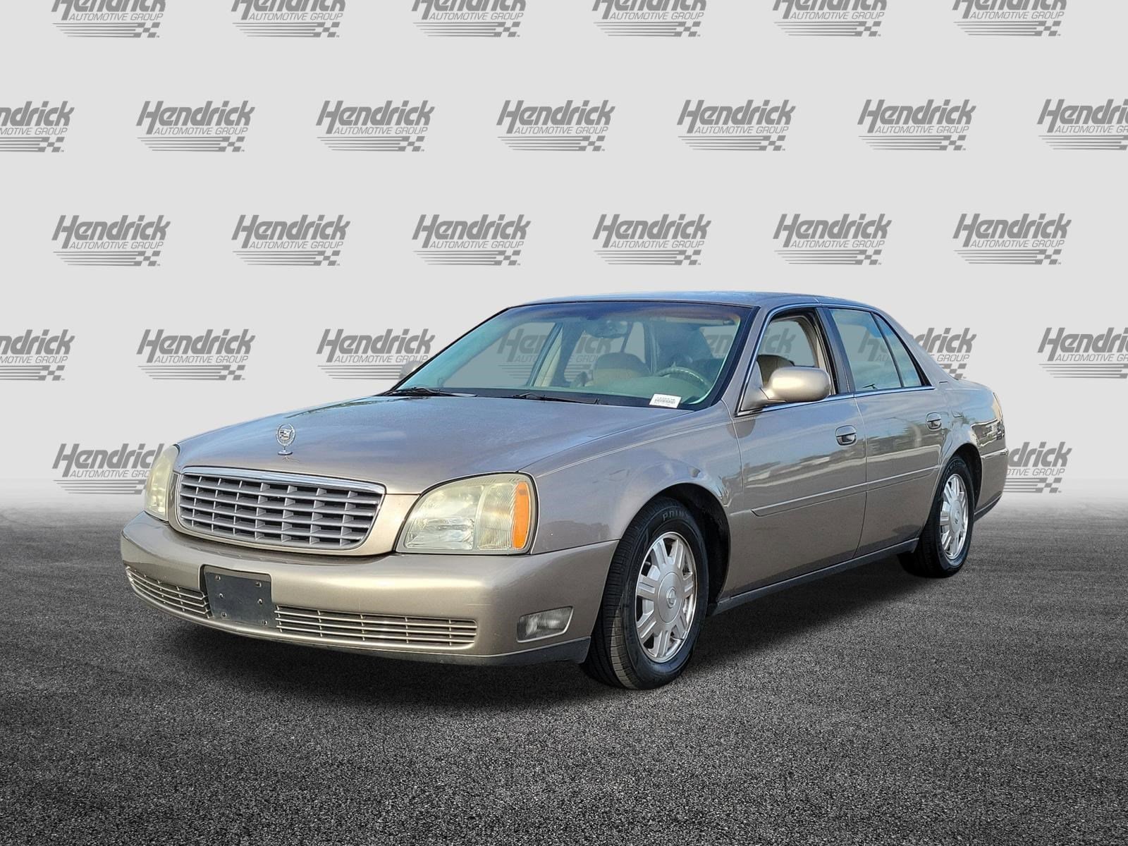 2004 CADILLAC DEVILLE photo 2