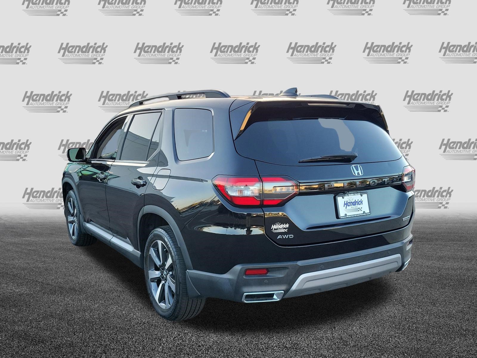 Used 2024 Honda Pilot Touring SUV