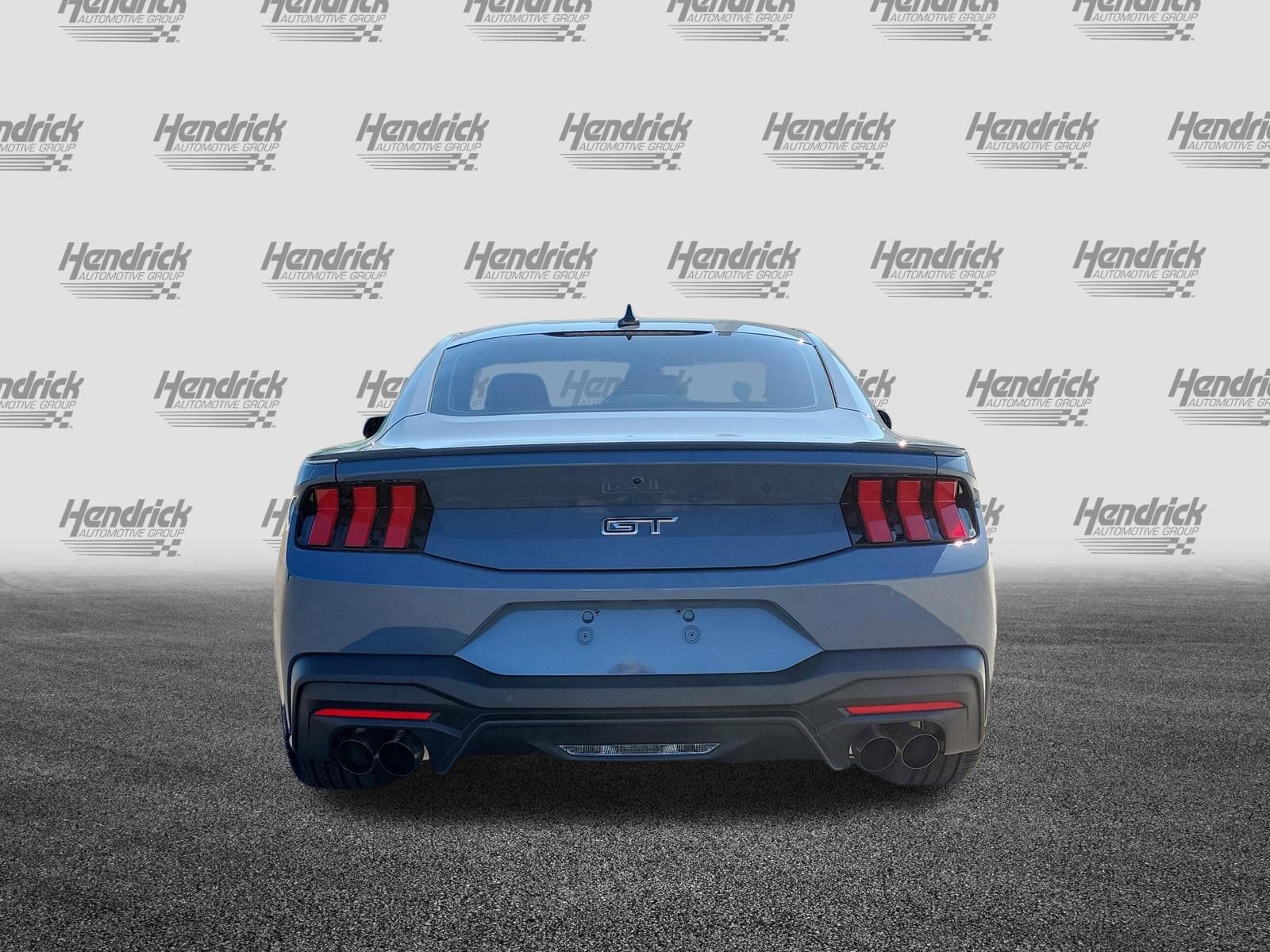 2025 Ford Mustang photo 5