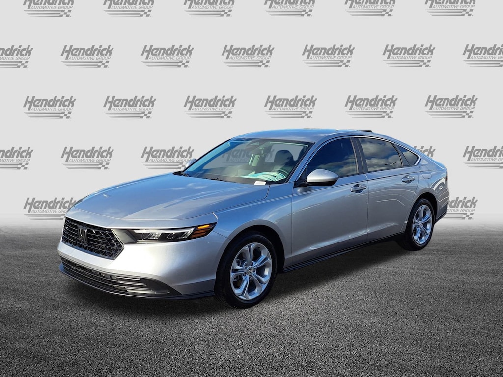New 2025 Honda Accord Sedan LX 4dr Car