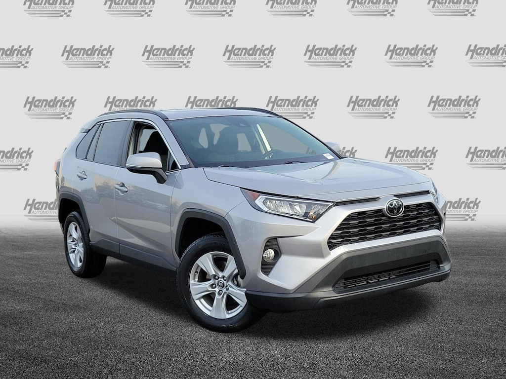 Used 2020 Toyota RAV4 XLE SUV