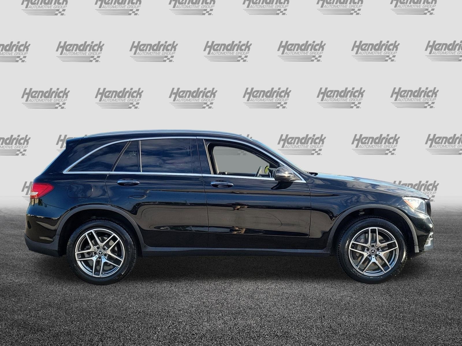 2019 Mercedes-Benz GLC 300 photo 3