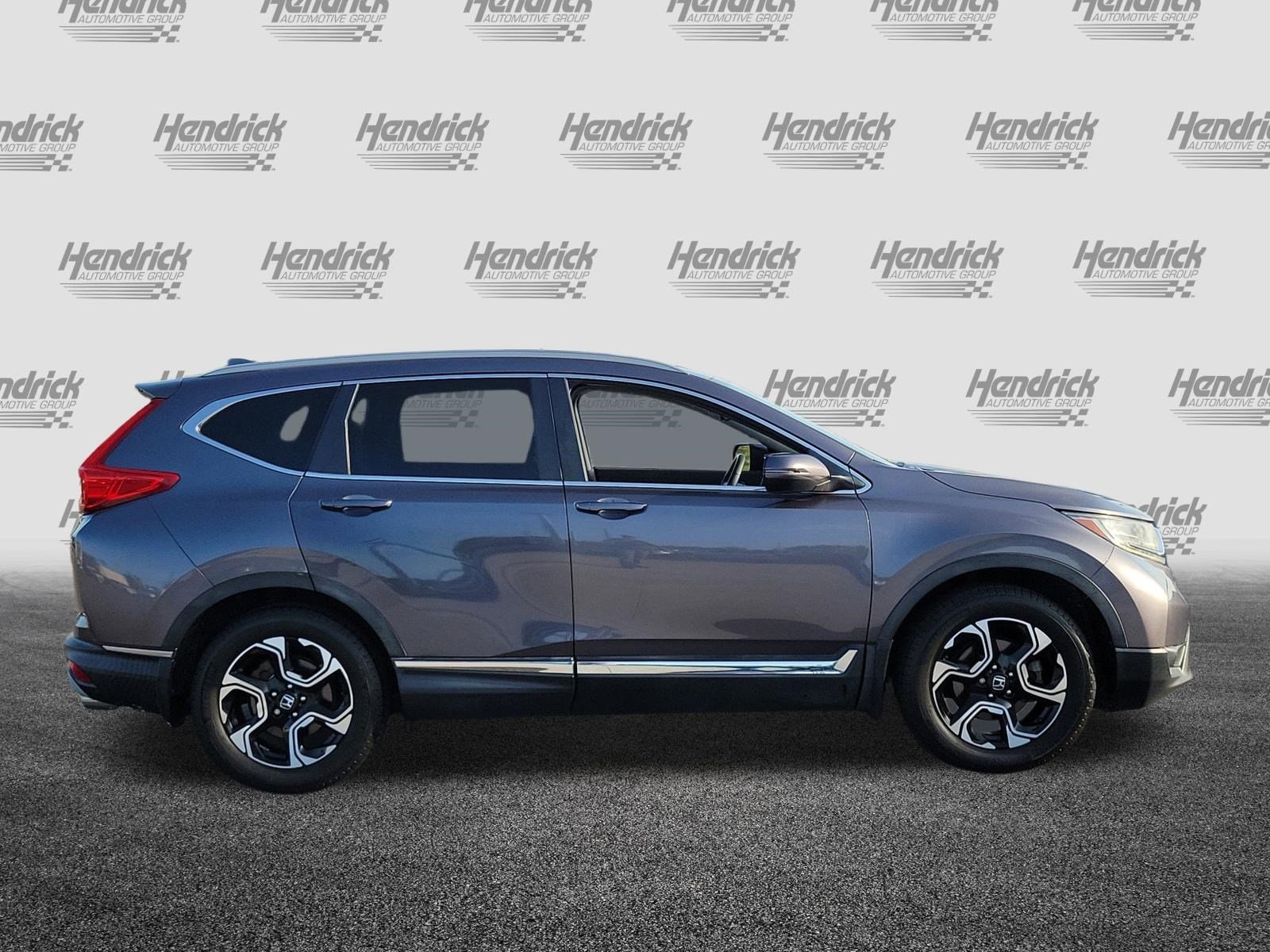 2018 Honda CR-V Touring 2WD photo 3
