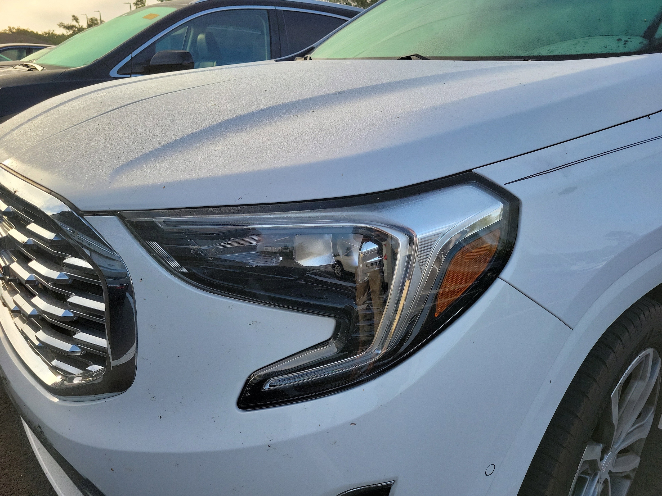 2020 GMC Terrain Denali photo 5