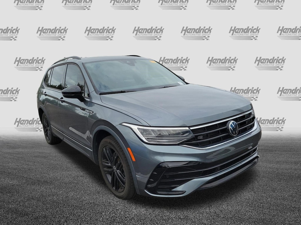 Used 2022 Volkswagen Tiguan 2.0T SE R-Line Black SUV