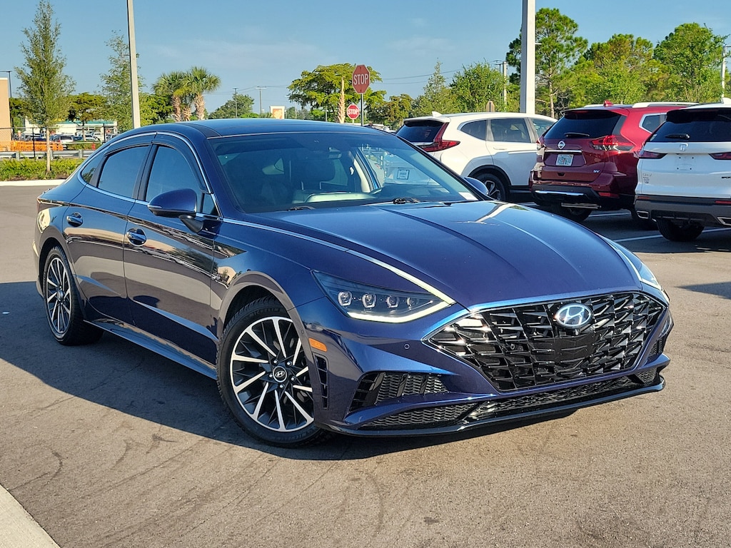 Used 2022 Hyundai Sonata Limited Sedan