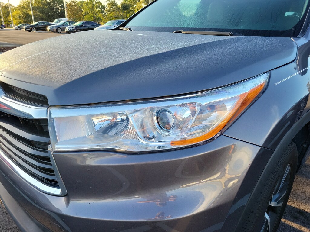 Used 2016 Toyota Highlander XLE V6 SUV