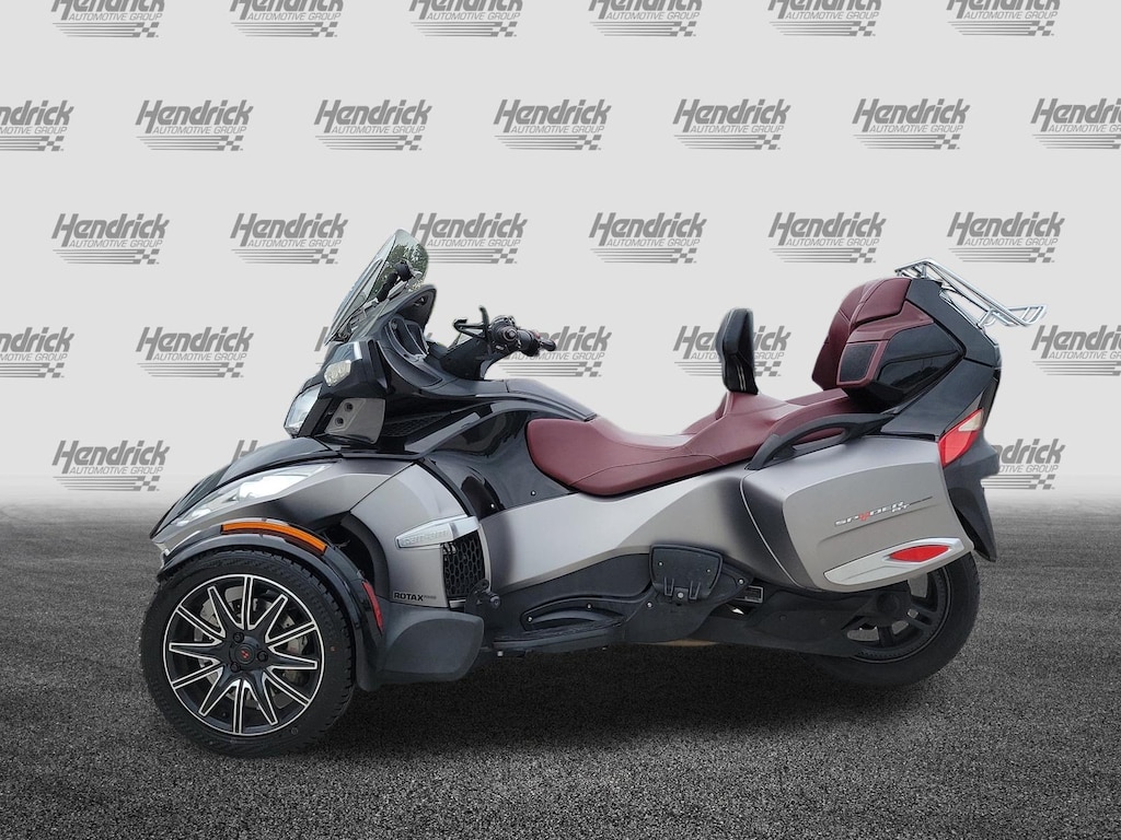 Used 2015 CNA Spyder RT