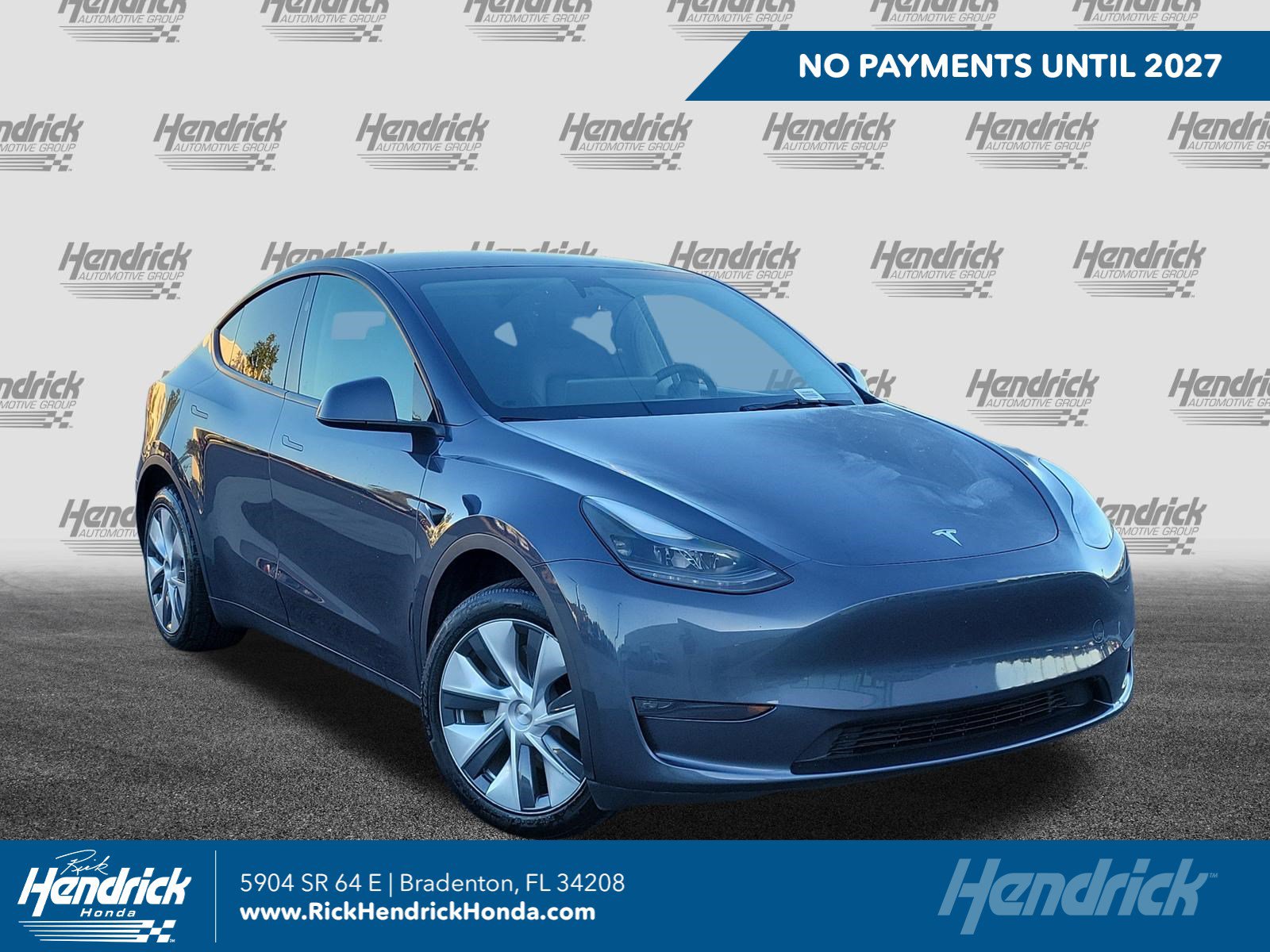  Tesla Model Y