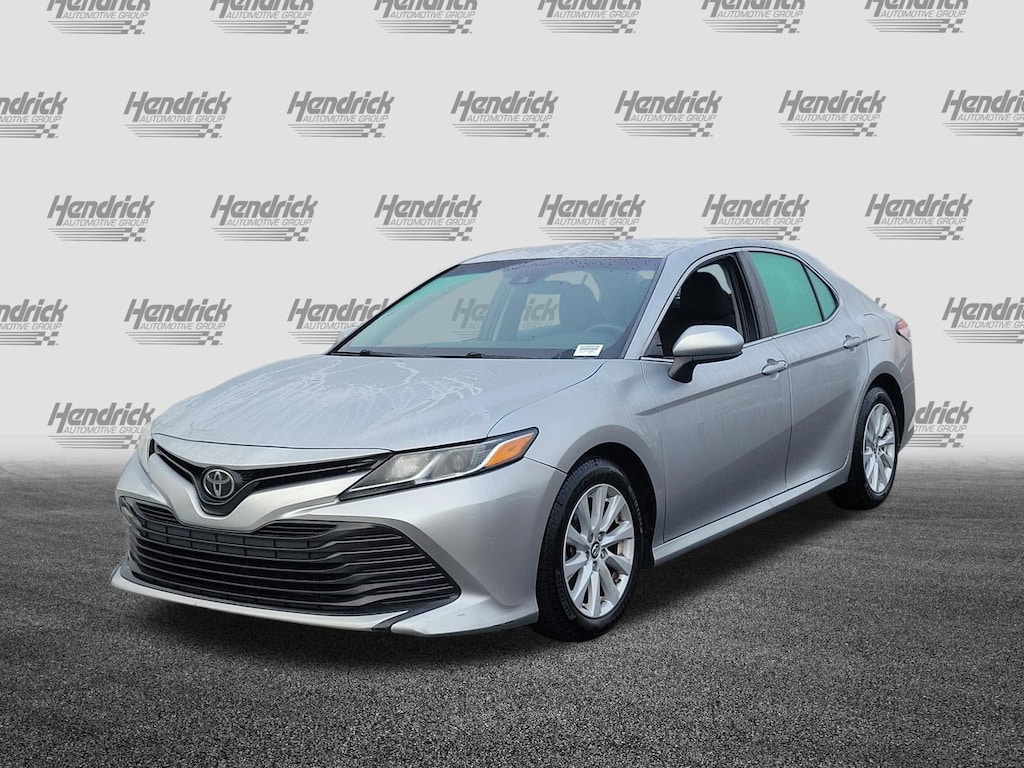Used 2018 Toyota Camry LE Sedan