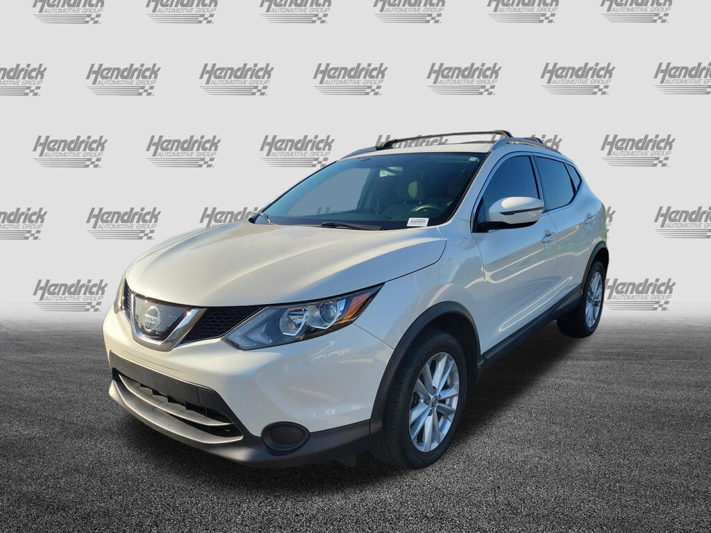Used 2018 Nissan Rogue Sport SV SUV