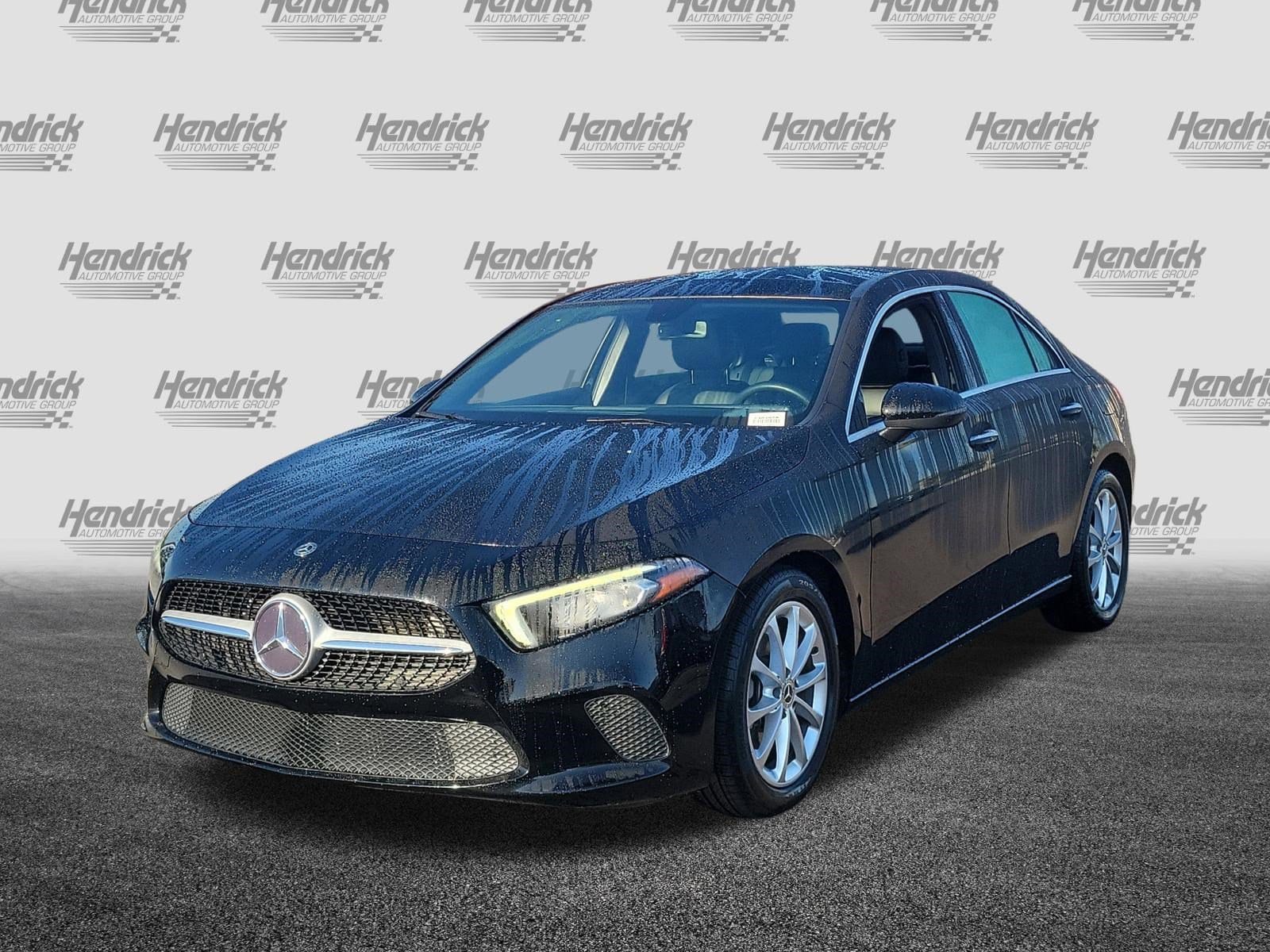 2020 Mercedes-Benz A-Class A 220 photo 2