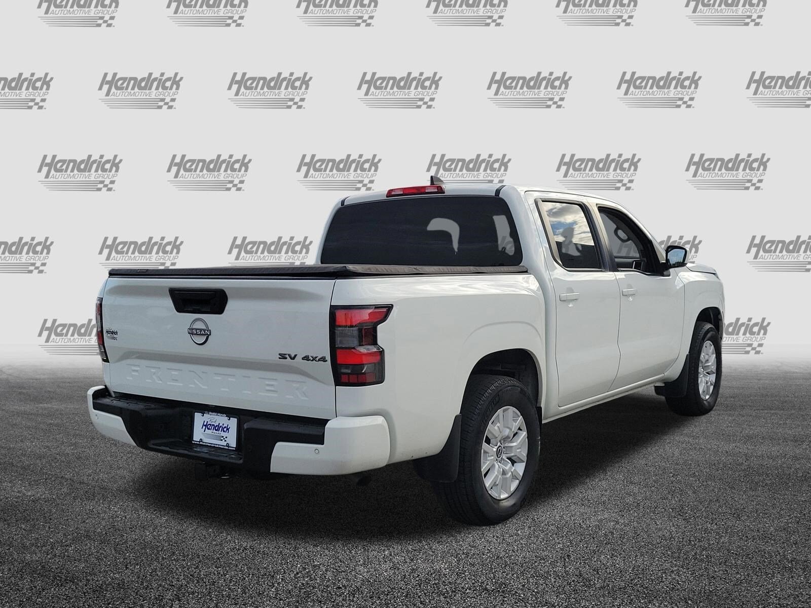 2022 Nissan Frontier SV photo 6