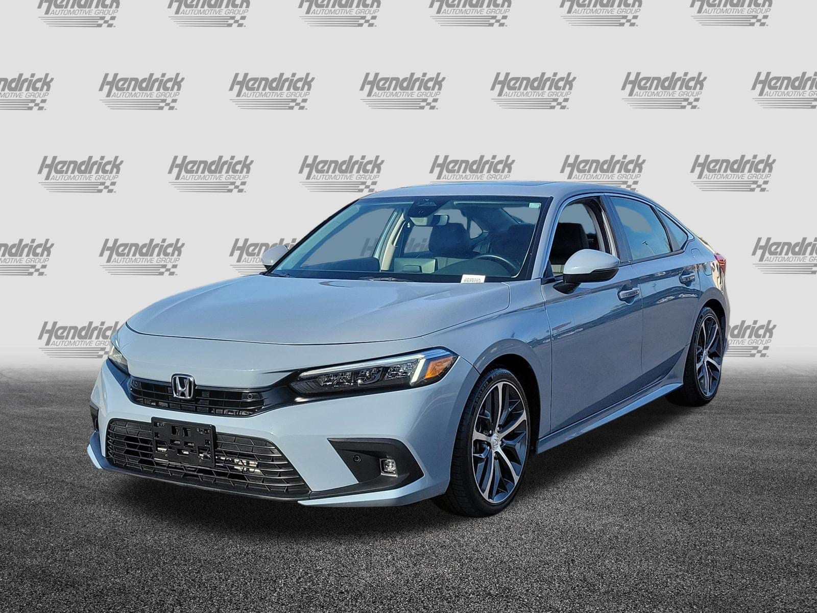 2023 Honda Civic Touring photo 2