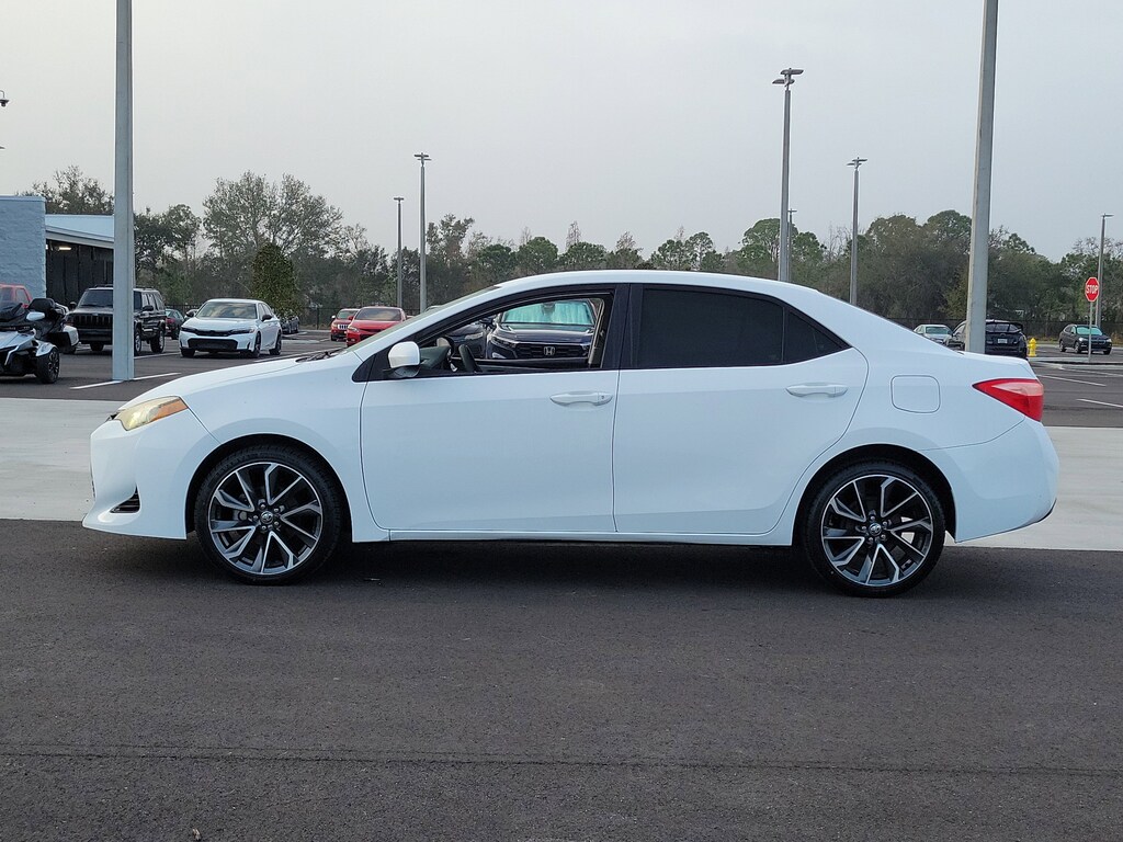 Used 2019 Toyota Corolla LE Sedan