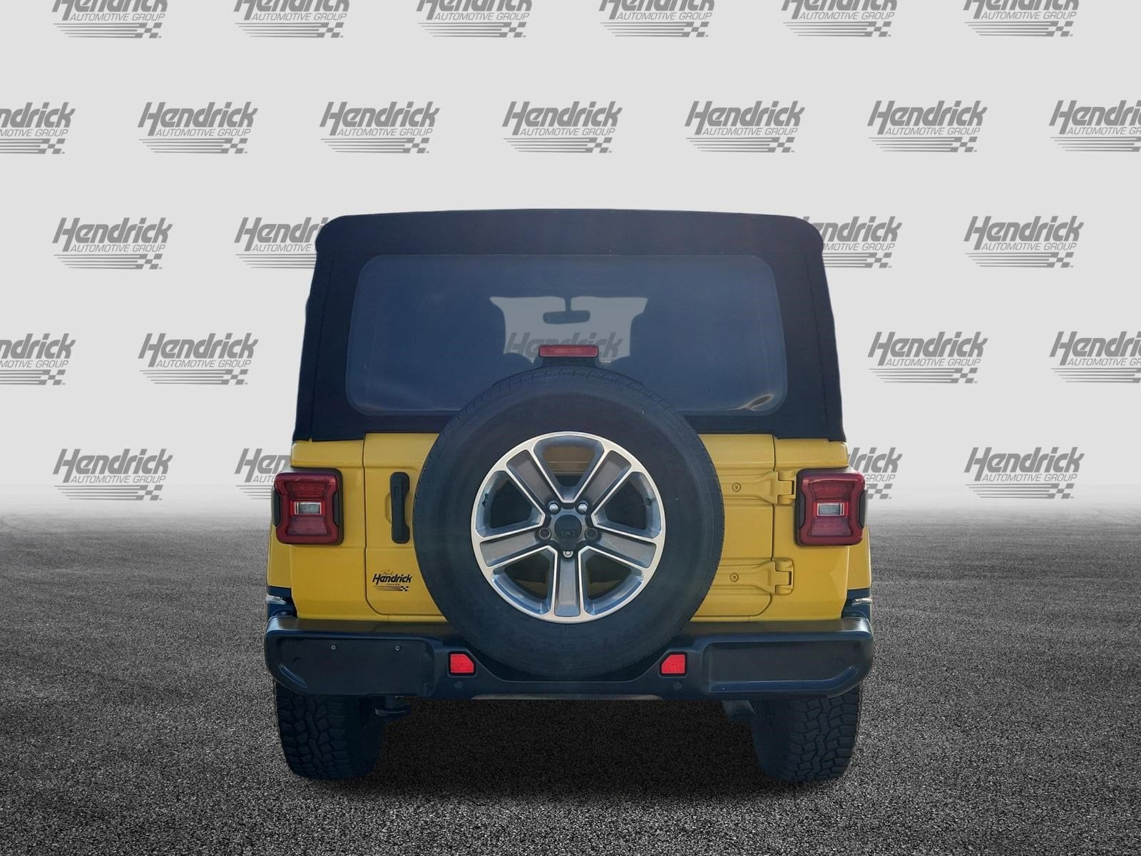 2021 Jeep Wrangler Unlimited Sahara photo 5