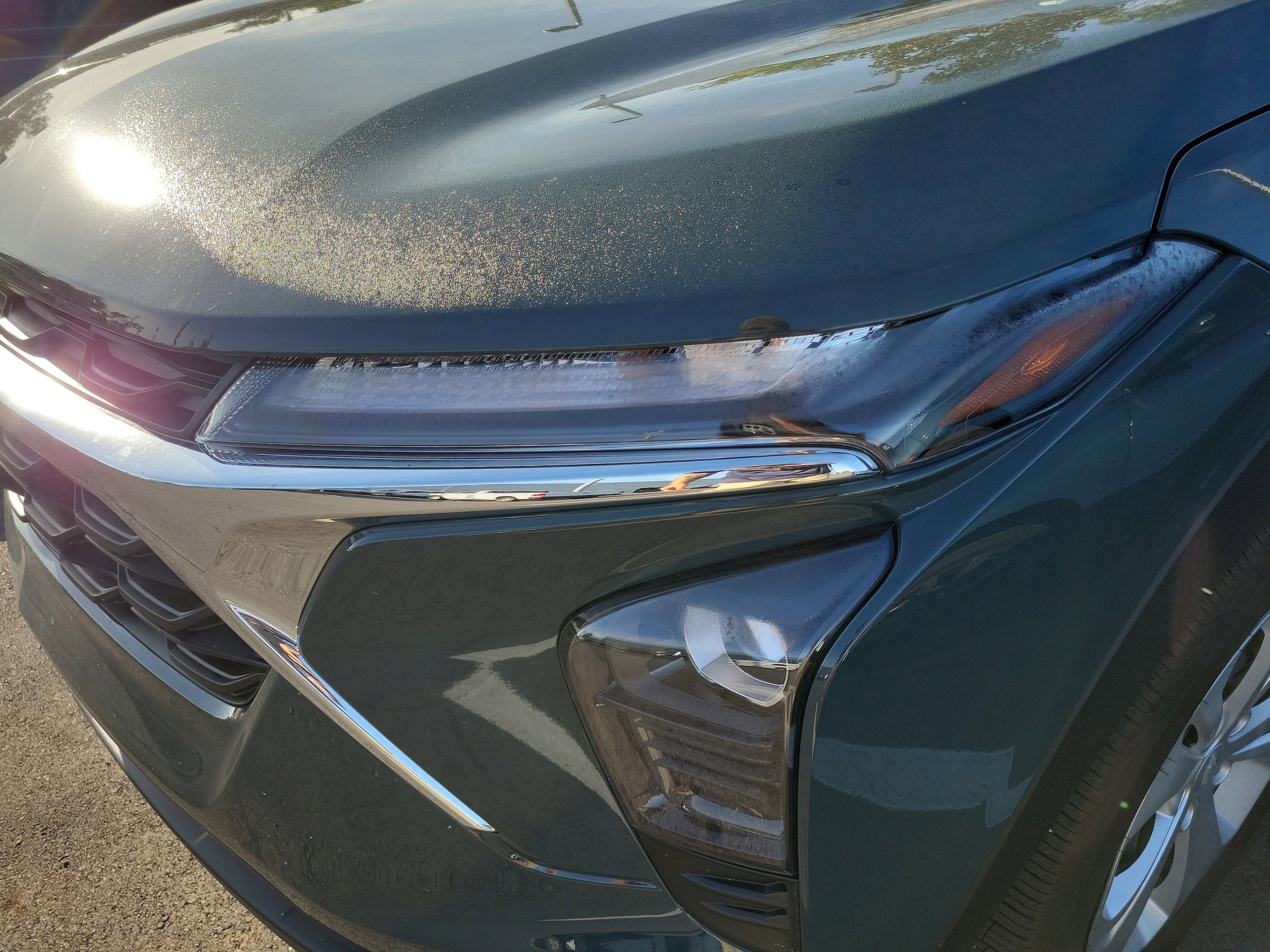 2025 Chevrolet Trax LS photo 5
