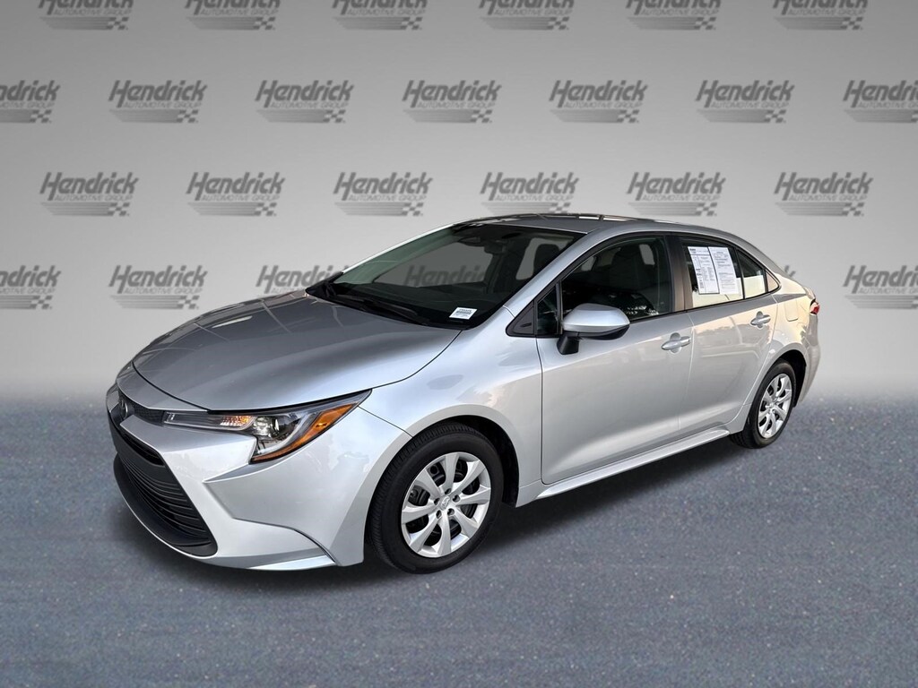 Used 2025 Toyota Corolla LE Sedan