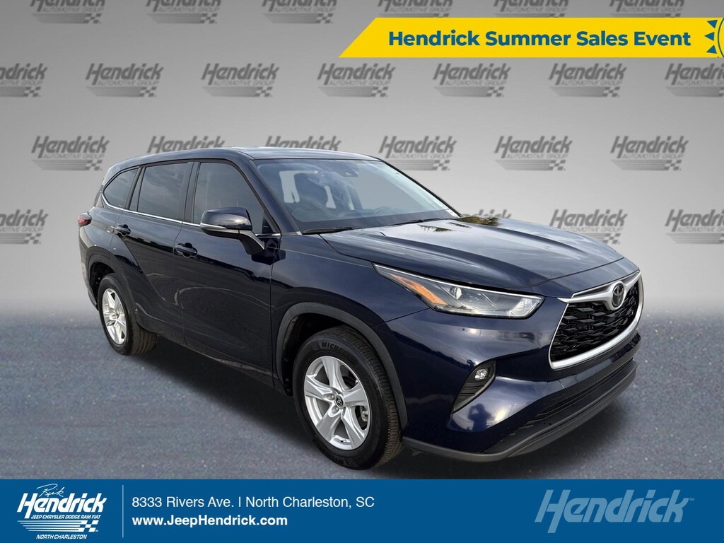 Used 2023 Toyota Highlander LE SUV