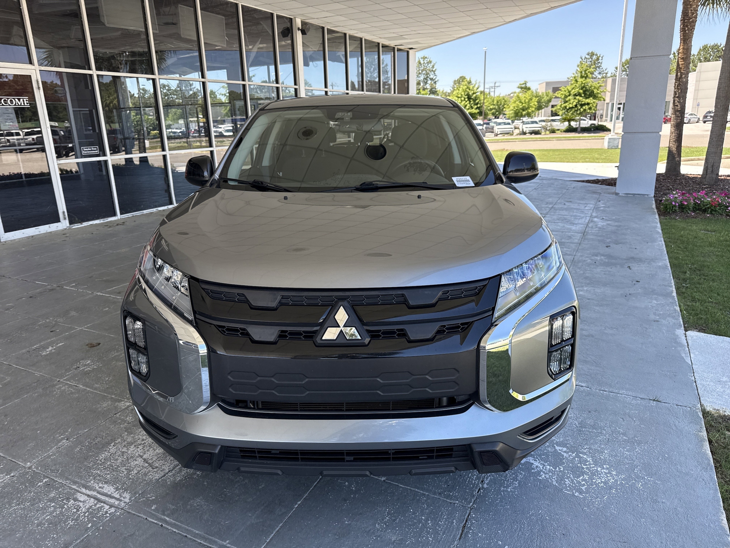 Mitsubishi Outlander Sport LE